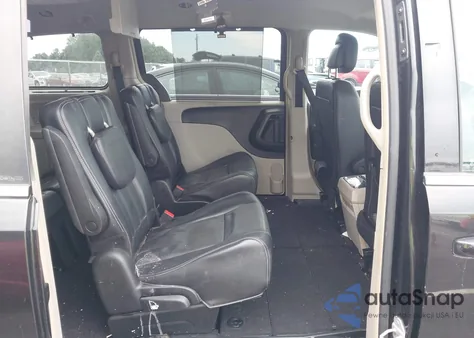 2013 Chrysler Town & Country Touring z USA, uszkodzony, nr VIN 2C4RC1BG8DR573626